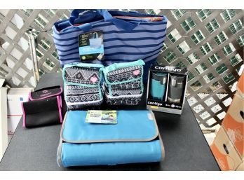 Mixed Lot Of Cooler Bags, Outdoor Water Resistance Blanket & Spill Proof Travel Cups - GREAT LOT!! Item#25 GAR