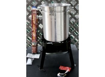 BAYOU CLASSIC Propane Aluminum 32 Quart Outdoor Turkey Cooker Kit - GREAT FOR THANKSGIVING!! Item#45 GAR