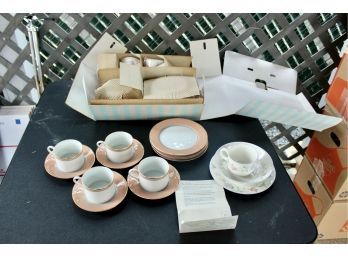 ROYAL DOULTIN Expressions Florentina Set & MIKASA LAD02 Grandeur Salmon Set - NEW IN BOX!! Item#23 GAR