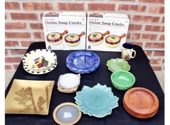 Mixed Lot Of Onion Soup Crocks, Plates & Mug!! Item#83 GAR