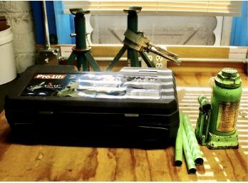 MIXED LOT OF HYDRAULIC JACKS - ProLift 2 Ton Floor Jack, Sears, Universal Little Giant & MORE!! Item#59 GAR