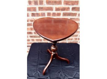 THE BOMBAY COMPANY Vintage Heart Shaped Foldable Cherry Wood Table - UNIQUE!! Item#87 GAR