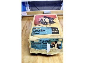 SEARS CRAFTSMAN Circular Saw - Double Insulated - 7 1/4 Inch - Model #315.10864 - WORKS!! Item#57 GAR