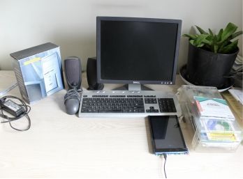 DELL Personal Computer - Dimension 3100 - AMAZON Kindle, Dell Speakers, Keyboard - WORKS!! Item#145 RM4