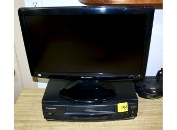 TOSHIBA TV & PANASONIC VHS Player - Lot Of 2! Item#143 KITC