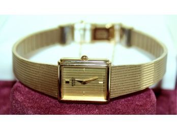 VINTAGE SEIKO QUARTZ GOLD TONED LADIES WATCH!! Item#117 LVCL