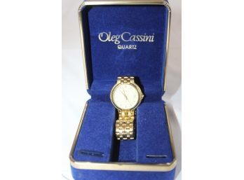 VINTAGE OLEG CASSINI MENS WATCH - ORIGINAL BOX INCLUDED!! Item#119 LVCL