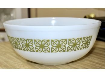 VINTAGE PYREX GLASS MIXING BOWL #404 - GreenSquare Flowers - 4 Quart - RETRO & WANTED! Item#147 KITC