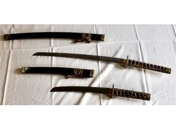 VINTAGE JAPANESE REPLICA SWORDS-GOLD DRAGON ACCENT - LOT OF 2 - GREAT FOR WALL DECOR! Item#71 RM2