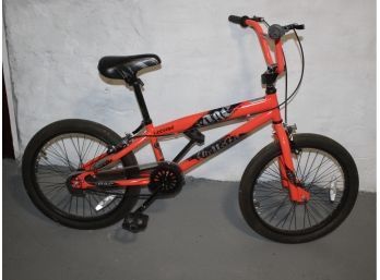 THRUSTER FREESTYLE Kids Bike - LIKE NEW! Item#57 BSMT