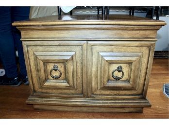 WOOD END TABLE - TWO STORAGE DOORS - BROWN - METAL KNOCKERS ACCENT!! Item#84 LVRM