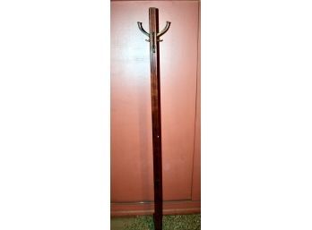VINTAGE WOOD COAT RACK!! Item#42 BSMT