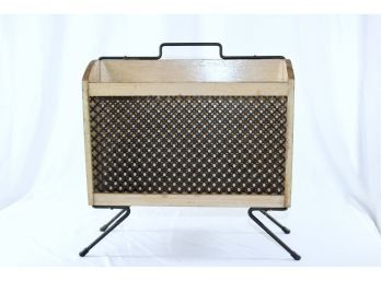 MID CENTURY MAGAZINE RACK - ROD IRON LEGS - VINTAGE!! Item#13 LVRM