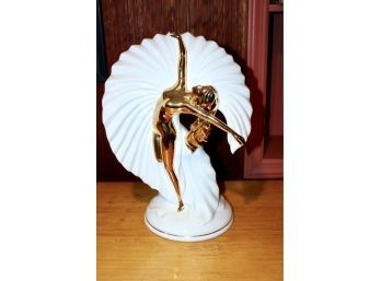ORO ZECCHINO WOMAN IN CASCADE STATUE - 24K GOLD- PORCELAIN - MADE IN ITALY!! Item#30 BSMT