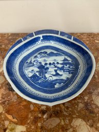 Blue And White Canton Export Porcelain Shrimp Dish, Chinese For The American Market, Early To Mid 19th Century