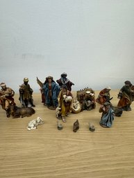VTG Nativity Christmas Figures Replacement 11 Pieces Jesus Mary Joseph