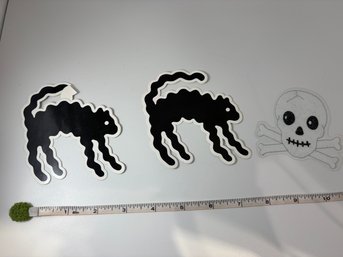 Wavy Black Cat Vinyl Stickers And Skull Cutout Set