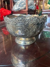 Vintage Italy Silver Plated / Silverplate Bowl Pedestal Floral Design Home Decor