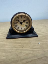 Howard Miller Vintage Up-Cycled Table Clock 5.5W 4