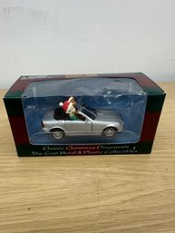 Maisto Silver Volkswagen Classic Christmas Ornament