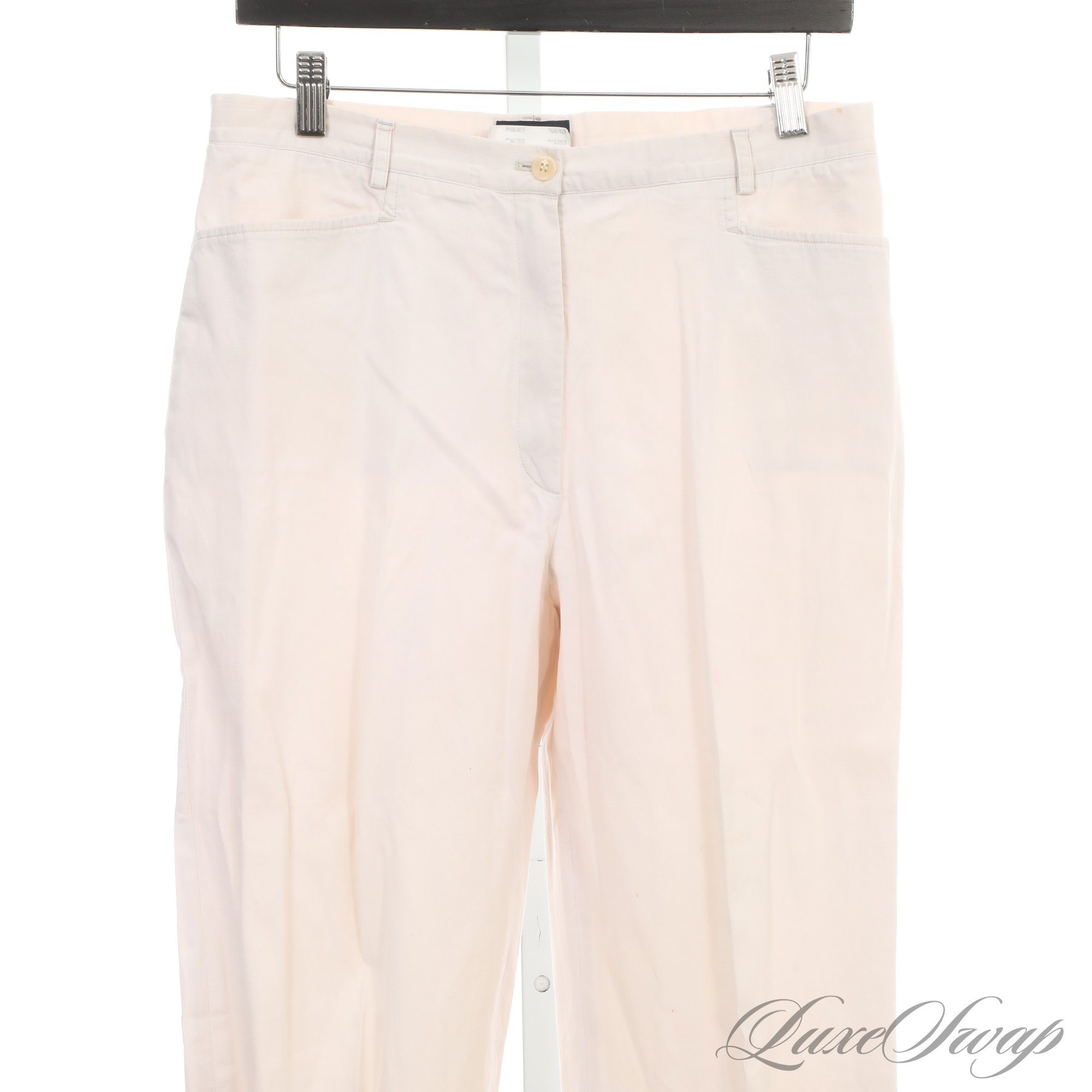Burberry London, Timeless And Well Fitting Burberry London Golf Line Very Pale Beige Womens Chino Pants 10
