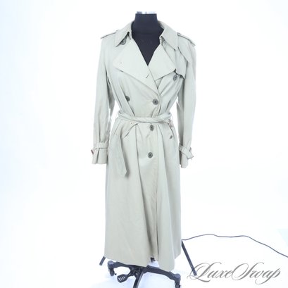 THE ONE EVERYONE WANTS! BURBERRY MADE IN ENGLAND CLASSIC TAN TARTAN LINED BELTED TRENCH COAT