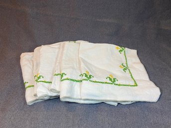 6 Linen Hand Embroidered Napkins