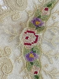 21' Round Decorative Handmade Lace