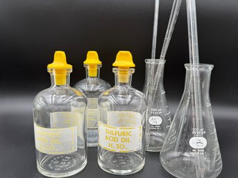 Lot Of Chemistry Glass And Pipettes. (i Think, Lol, Don't Know Much About This Stuff)
