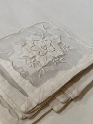 12 - 16' X 16' Linen Napkins