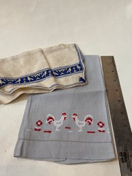 Rooster Linen Fingertip Towel & Linen Hand Embroidered Fold Over Pouch