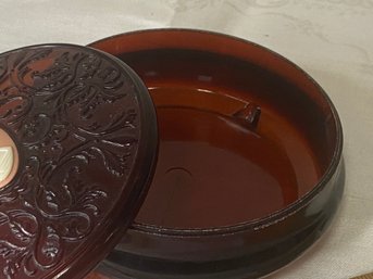 Avon Treasure Container W/ Lid With Cameo