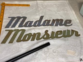 Monsieur & Madame Metal Rusted Words