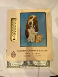 Vintage Advertising Thermometer - Quenzer Appliance And Hdwe - Basset Hound And Kittens