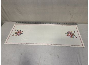 Vintage Embroidered Floral Basket Table Runner