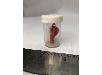Small Plastic Toy Whistle