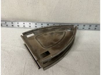 Vintage MB & Co Iron Trivet Stand