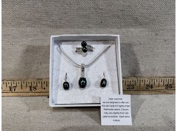 Freshwater Pearls Jewelry Set - Earrings, Necklace, Ring