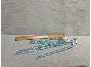 6 Ice Sickle Ornaments