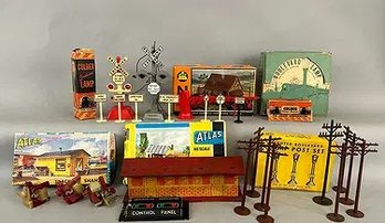 Lot Of HO Scale Model Train Accessories