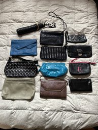 12 Clutches / Small Purses (4)