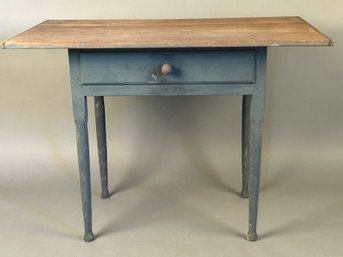 Queen Anne Style Button Foot Table