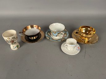 4 Vintage Tea Cups With Saucers