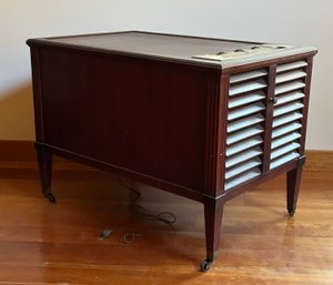 Zenith Stereo System Including AM/FM Radio And Phonograph