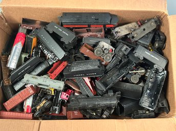 Model Train Lot Parts And Pieces
