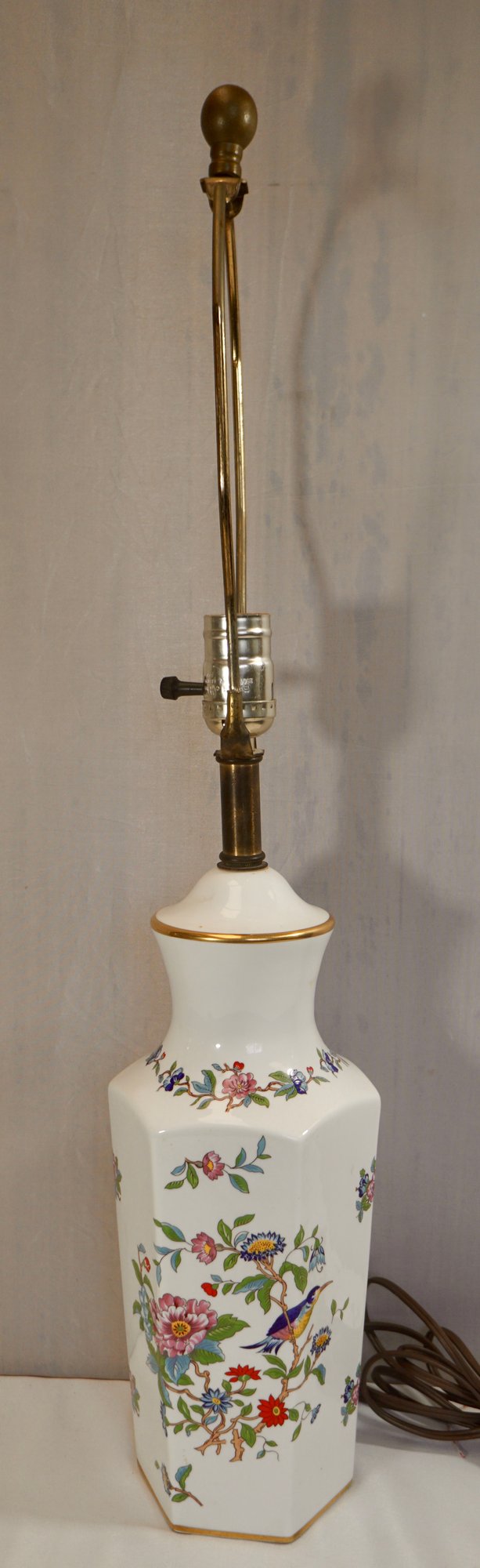 18th Century Pembroke Reproduction Aynsley Bone China Lamp- 27" T ...