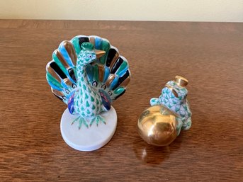 Herend Peacock In Green Fishnet And Miniature Herend Frog With Gold Crown And Ball With Green Fishnet  18