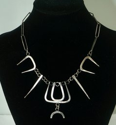 97- Irvin & Bonnie Burkee Sterling Silver  Modernist Necklace - 16'