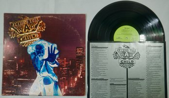 20- Jethro Tull  War Child 1974 UK , CHR 1067 Original Printed Inner- NM