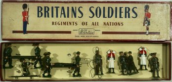 284- W Britain- Regiments Of All Nations - Royal Army Medical Corps Unit  # 1723 - NM - Almost 2 Sets